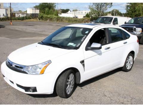 Oxford White Ford Focus SE Sedan.  Click to enlarge.