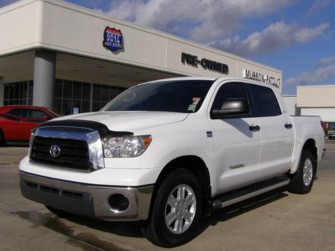 Super White Toyota Tundra SR5 CrewMax.  Click to enlarge.