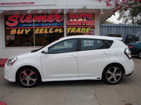 Ultra White Pontiac Vibe GT.  Click to enlarge.