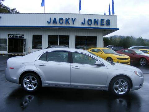 Silver Ice Metallic Chevrolet Malibu LT Sedan.  Click to enlarge.