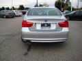 2009 3 Series 328i Sedan #4