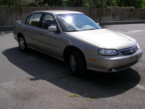 Sandrift Metallic Chevrolet Malibu Sedan.  Click to enlarge.