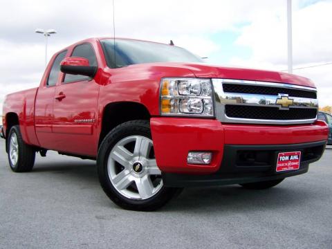 Victory Red Chevrolet Silverado 1500 LTZ Extended Cab 4x4.  Click to enlarge.