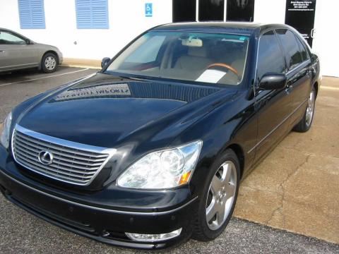 Black Onyx Lexus LS 430.  Click to enlarge.
