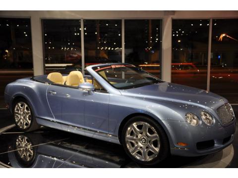 Silverlake Bentley Continental GTC .  Click to enlarge.