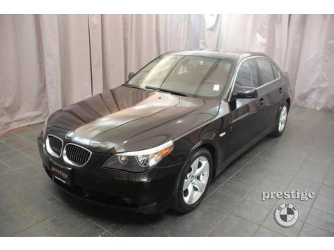 Jet Black BMW 5 Series 525i Sedan.  Click to enlarge.