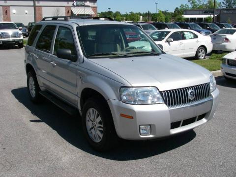 Silver Metallic Mercury Mariner Luxury 4WD.  Click to enlarge.