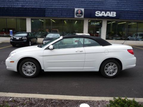 Stone White Chrysler Sebring Touring Convertible.  Click to enlarge.