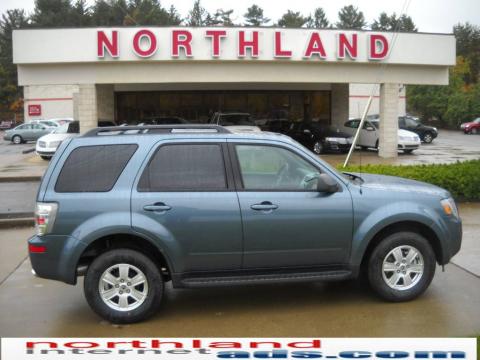 Steel Blue Metallic Mercury Mariner I4 4WD.  Click to enlarge.