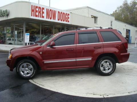 Red Rock Crystal Pearl Jeep Grand Cherokee Overland 4x4.  Click to enlarge.