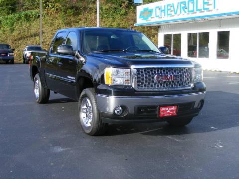 Onyx Black GMC Sierra 1500 SLE Crew Cab 4x4.  Click to enlarge.