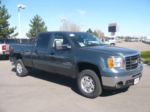 Stealth Gray Metallic GMC Sierra 2500HD SLE Z71 Crew Cab 4x4.  Click to enlarge.