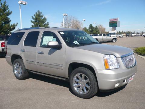 Silver Birch Metallic GMC Yukon Denali AWD.  Click to enlarge.