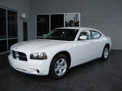 Stone White Dodge Charger SE.  Click to enlarge.