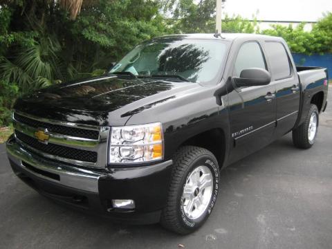 Black Chevrolet Silverado 1500 LT Z71 Crew Cab 4x4.  Click to enlarge.