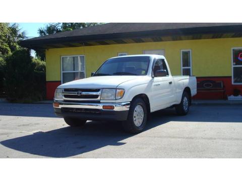 White Toyota Tacoma Regular Cab.  Click to enlarge.