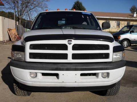 Bright White Dodge Ram 2500 Laramie Extended Cab 4x4.  Click to enlarge.