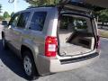 2010 Patriot Sport #8