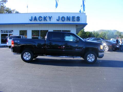 Carbon Black Metallic GMC Sierra 2500HD SLT Crew Cab 4x4.  Click to enlarge.