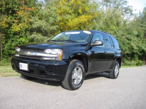 Black Chevrolet TrailBlazer LS 4x4.  Click to enlarge.