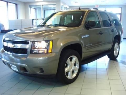 Graystone Metallic Chevrolet Tahoe LS.  Click to enlarge.