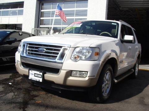 Oxford White Ford Explorer Eddie Bauer 4x4.  Click to enlarge.