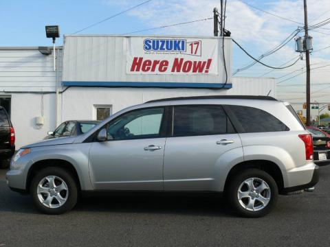 Majestic Silver Metallic Suzuki XL7 Luxury AWD.  Click to enlarge.