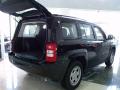 2010 Patriot Sport #7