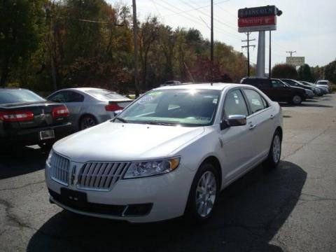 White Platinum Tri-Coat Lincoln MKZ FWD.  Click to enlarge.