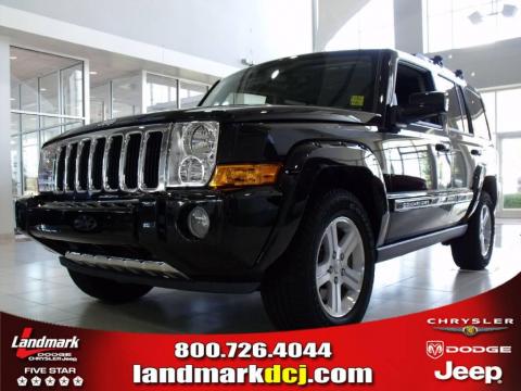 Stone White Jeep Commander Limited.  Click to enlarge.