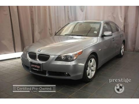 Silver Grey Metallic BMW 5 Series 530xi Sedan.  Click to enlarge.