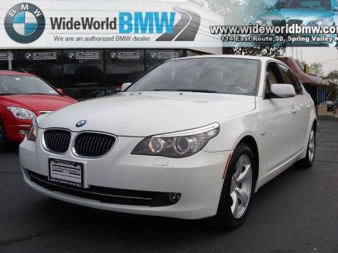 Alpine White BMW 5 Series 528i Sedan.  Click to enlarge.