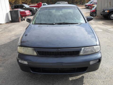 Pewter Blue Pearl Nissan Altima XE.  Click to enlarge.