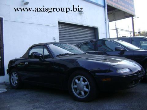 Brilliant Black Mazda MX-5 Miata Roadster.  Click to enlarge.