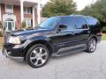 2004 Navigator Luxury #2