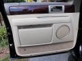 2004 Navigator Luxury #24