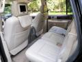 2004 Navigator Luxury #32