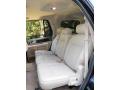 2004 Navigator Luxury #33