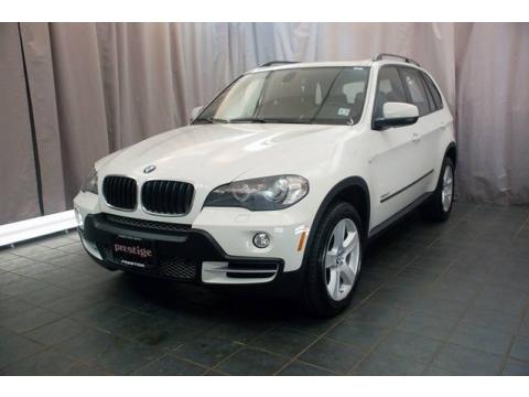 Alpine White BMW X5 xDrive30i.  Click to enlarge.