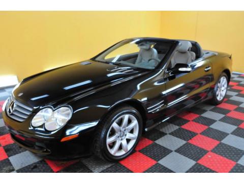 Black Mercedes-Benz SL 500 Roadster.  Click to enlarge.