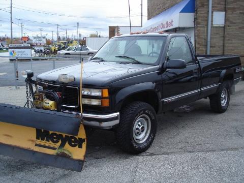 Onyx Black GMC Sierra 2500 SL Regular Cab 4x4.  Click to enlarge.