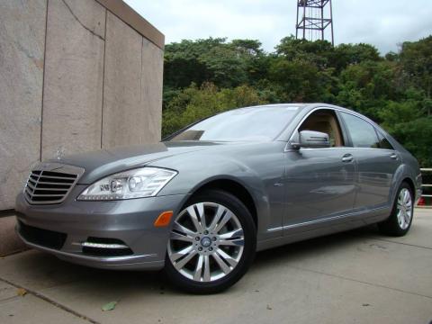 Palladium Silver Metallic Mercedes-Benz S 400 Hybrid Sedan.  Click to enlarge.