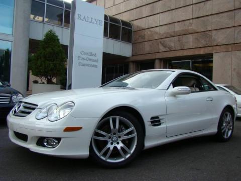 Alabaster White Mercedes-Benz SL 550 Roadster.  Click to enlarge.