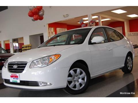 Captiva White Hyundai Elantra GLS Sedan.  Click to enlarge.
