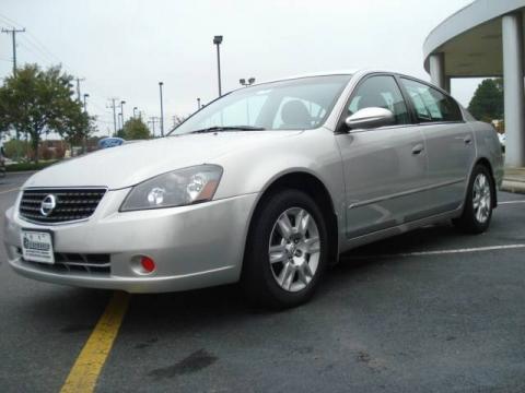Sheer Silver Metallic Nissan Altima 2.5 S. Click to enlarge. Sheer Silver Metallic Nissan Altima 2.5 S. Click to enlarge.