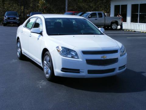 Summit White Chevrolet Malibu LT Sedan.  Click to enlarge.