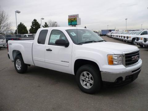 Summit White GMC Sierra 1500 SLE Extended Cab 4x4.  Click to enlarge.