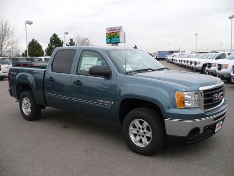 Stealth Gray Metallic GMC Sierra 1500 SLE Crew Cab 4x4.  Click to enlarge.