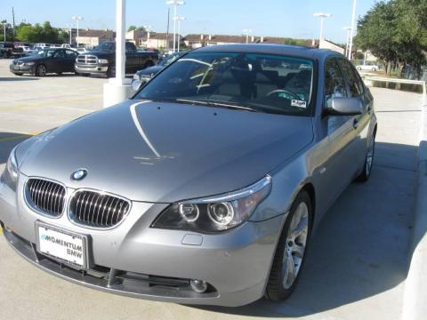 Silver Grey Metallic BMW 5 Series 550i Sedan.  Click to enlarge.