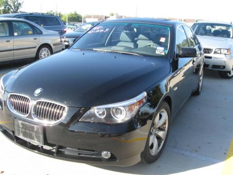 Jet Black BMW 5 Series 530i Sedan.  Click to enlarge.